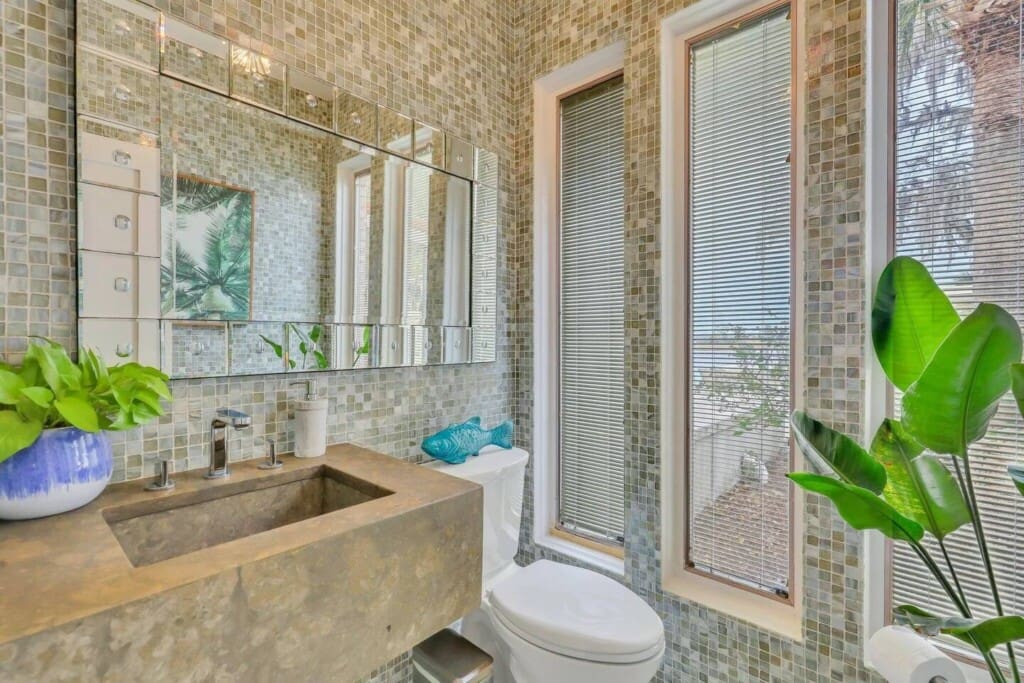half bath min